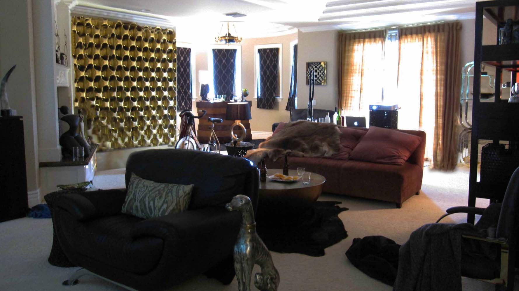 FORD'S MANCAVE ...location dress